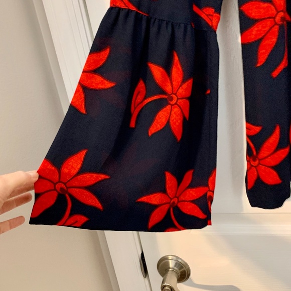 Banana Republic sheer blouse, sz small - Picture 5 of 6